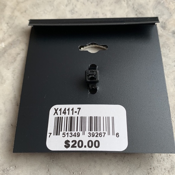 ❤️ NWT Minimalist Ring Trio Silver Plate Rings Piper & Taylor CZ Trio Ri… - Picture 7 of 8